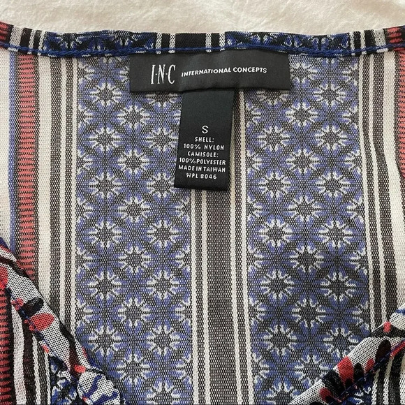 INC New York & Company Colors/Diamond accents/Retro Mesh CoverUp Small/Top - Picture 4 of 7